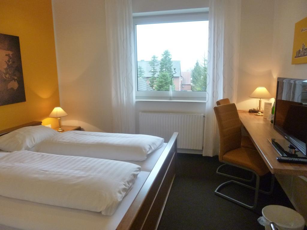 Hotel Van Lendt - Ihr Fruhstuckshotel Garni Dülmen Camera foto